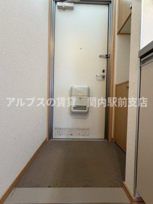 【玄関】 | エルメゾン花の木