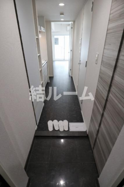 板橋区高島平９丁目の賃貸マンションの玄関