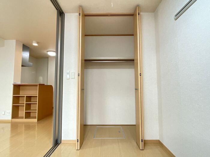 チェリー　アベニューの収納
