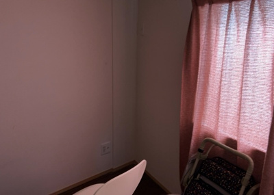 【収納】 | 泉町中古戸建 | デザイン性を重視しすぎて収納が少なかった！なんてことにならないため、事前に現地で収納の数を確認しておくことをお勧めします。クローゼット以外にも床下収納や屋根裏収納、パントリーなどもチェックしましょう。