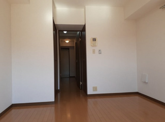 【寝室】 | アブリル　横濱