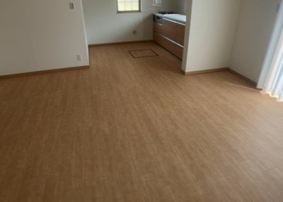 【居間・リビング】 | ひばりが丘中古戸建 | L型アイランドタイプは、キッチンからダイニングにもリビングにも目が行き届くので、とても使いやすい配置です。L字型独立タイプは、キッチンを独立させてるためLDKというよりもLDといった様なイメージです。