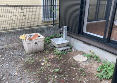 【設備】 | 飯山南中古戸建 | 敷地内に散水栓や立水栓があると便利です。水道水を直接利用できるため、水を運ぶ手間を省くことが出来ます。大量の水を必要とする洗車作業や清掃などに役立ちます。その他設備とあわせて、現地でご確認ください。