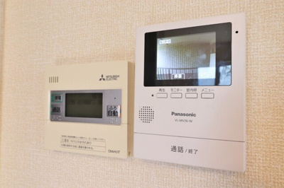 【その他】 | グレンディールⅢⅣ　Ⅲ | 202　モニタ付きインターホン・給湯器リモコン