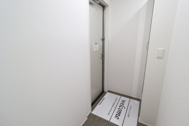 【玄関】 | PREMILIFE下郡東 | 303　玄関