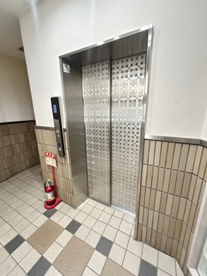 セブンイレブン松戸高砂通り店 徒歩2分。 150m