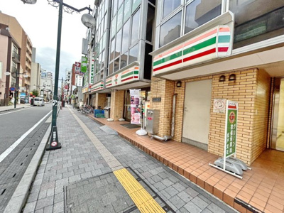 マツモトキヨシ松戸西口店 徒歩4分。ドラックストア 320m