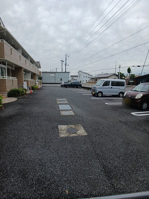 フィオーレの駐車場