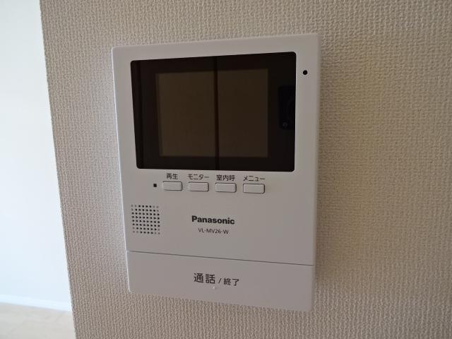 ハピーハウスの内装|カメラ付インターホン
