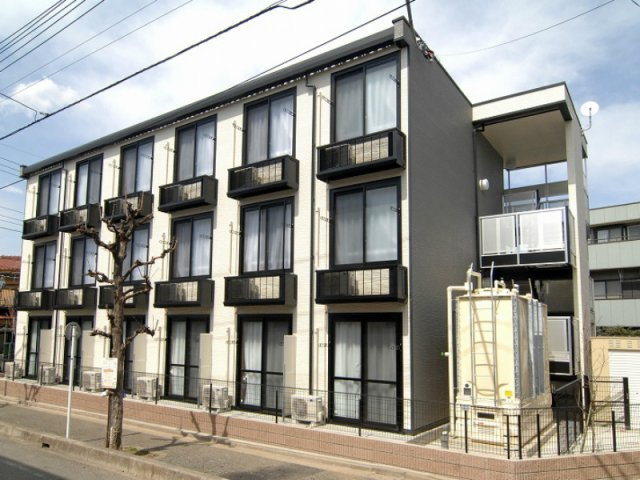 レオパレスＨＡＲＵＳＨＩの外観