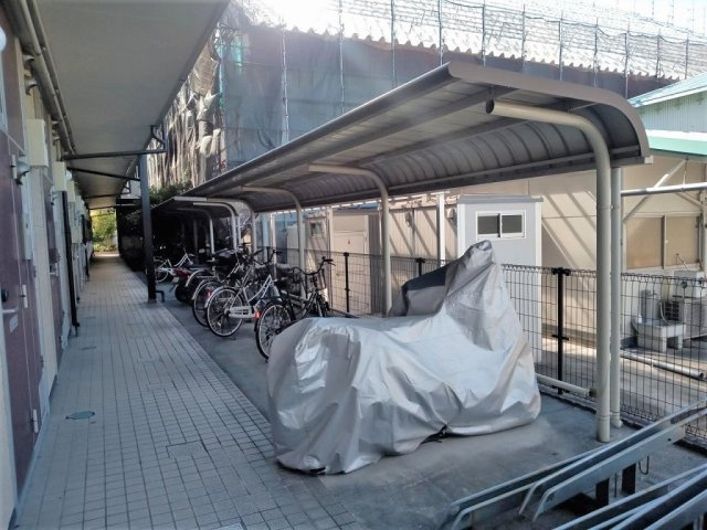 レオパレスＳＬＩＭＦＩＥＬＤＳのその他|自転車置き場