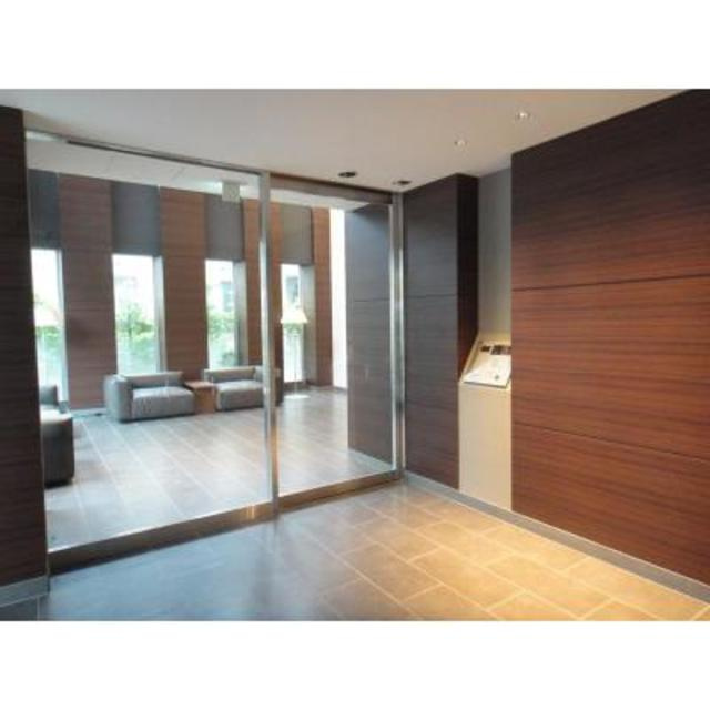 パークアクシス菊川ステーションゲートのエントランス