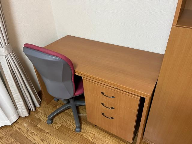 リバパレス鶴舞の設備|机