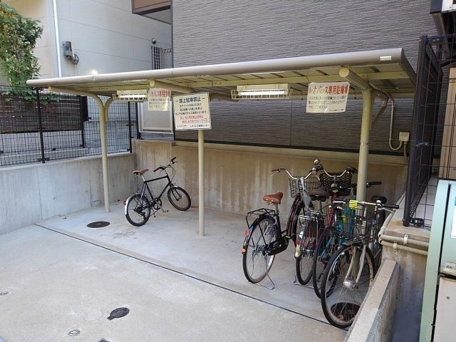 レオパレスフリージアのその他