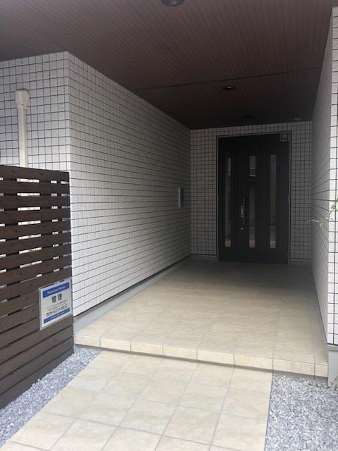 カデンツァのエントランス