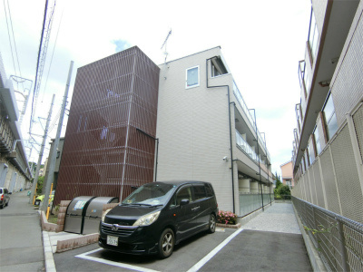 リブリ・Hiyoshiの外観