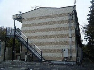 レオパレス東名沼津の外観
