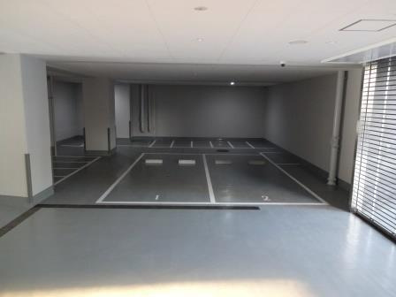 ブライズ方南町の駐車場