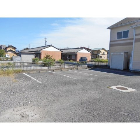 岐阜市川部１丁目のアパートの駐車場|駐車場
