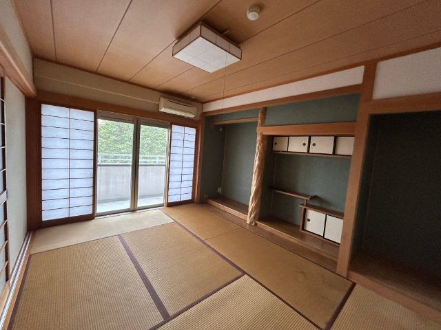 エクセランカツキの内装