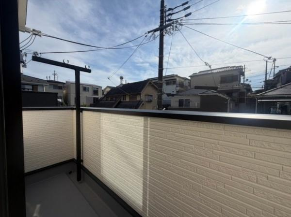 枚方市 長尾台　第９　１号棟　新築 一戸建てのバルコニー