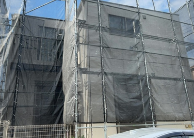 【外観】 | 林中古戸建 | 隣家の土地はどうなっているのか、生活利便施設が近くにあるのか、学校まで近いかなど、お客様のライフスタイルにあわせたイメージが重要です。また、近くにあると困る施設が近くにないかも確認するといいでしょう。