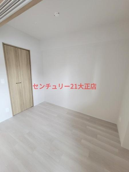 Louis Residence 弁天町の駐車場|★明るい洋室★