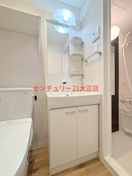 大阪市港区市岡元町１丁目の賃貸マンションの洗面所