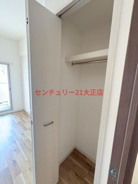 大阪市港区市岡元町１丁目の賃貸マンションの収納