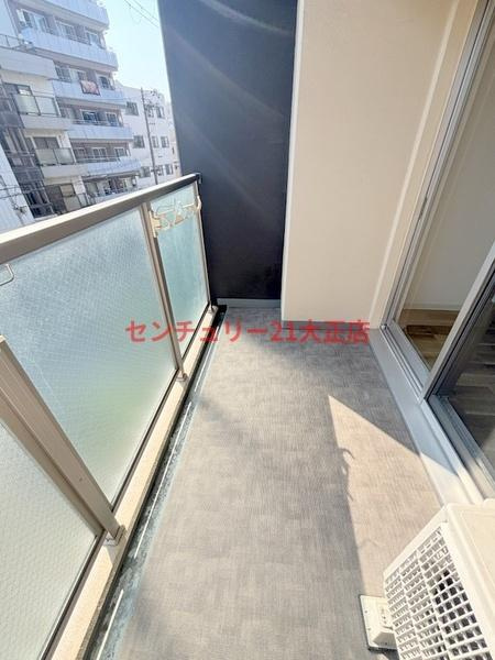 大阪市港区市岡元町１丁目の賃貸マンションのバルコニー