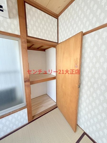 大阪市港区市岡元町２丁目の賃貸マンションの収納