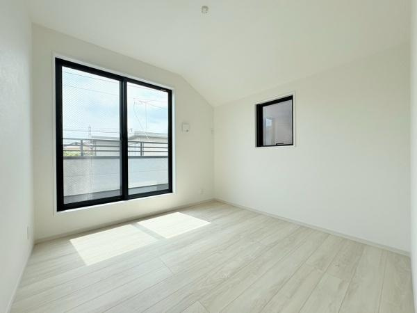 大和市上和田の新築一戸建の洋室|2F洋室5.0帖。