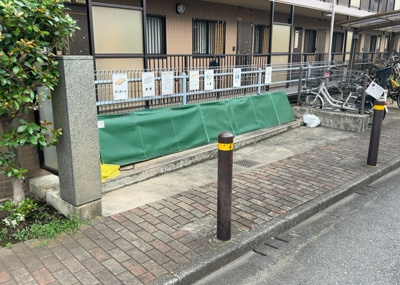 【設備】 | プラタスガーデンつきみ野 １０８ | 共有部分は、住民なら誰もが使える設備のこと。例えば駐車場やエレベーター、インターネット設備、セキュリティ設備などがあります。他にも、マンションの廊下・外部階段やエントランス・ゴミ置き場などがあります。