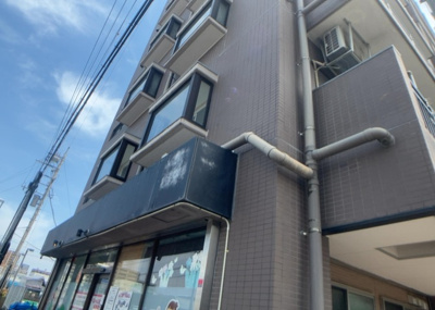【外観】 | クオーレ相武台 ４０２ | マンションの外観は非常に重要なポイントです！外観の善し悪しは資産価値に大きな影響を与えます。外観のいいマンションを購入することで、高値で売却がしやすく、買い手が見つかりやすいというメリットがあります。