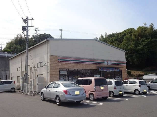 【周辺】 | エスポワール寒田Ｃ | セブンイレブン鴛野店まで700m