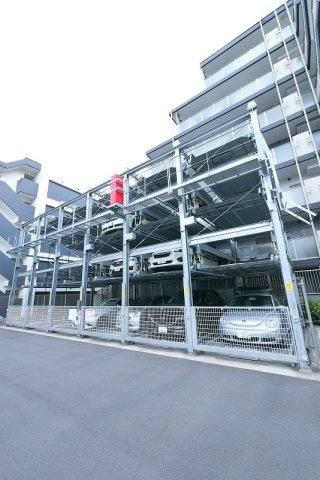 Nステージ鶴見の外観