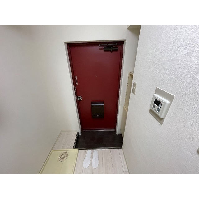 アーバンハイム寿の玄関