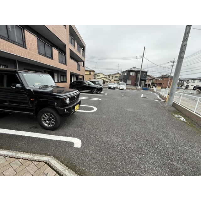ヴィラモルティの駐車場