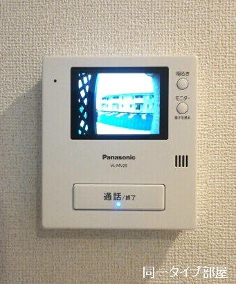 ウエストハウス　Ⅶ　Ｂ棟のセキュリティ