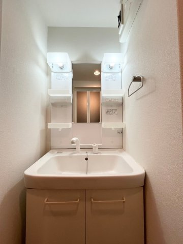 ボヌール代々木の独立洗面台|ボヌール代々木(同建物別室写真)