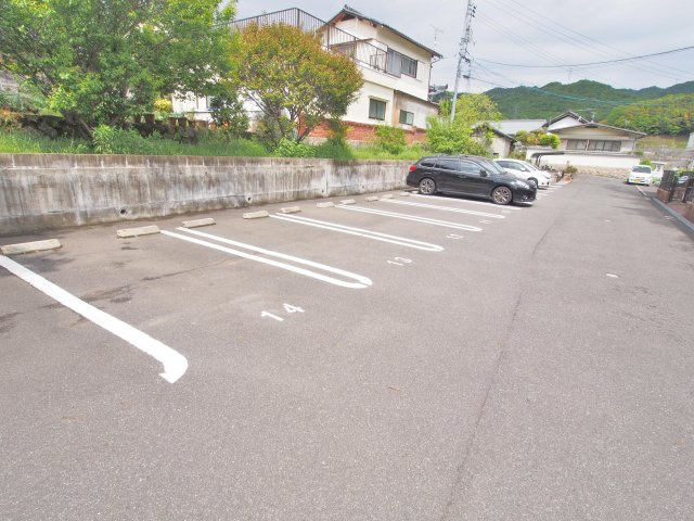 セジュール櫻Cの駐車場