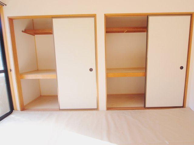 ゼフィランテス　A棟の収納