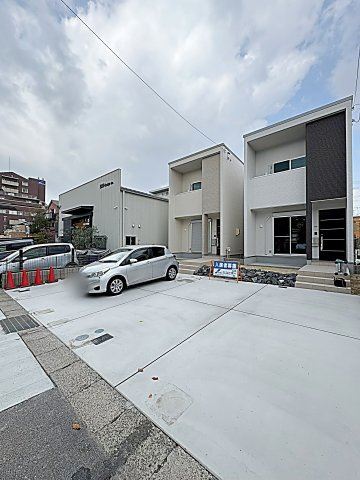 ヴィラ藤塚C・Ｄの駐車場