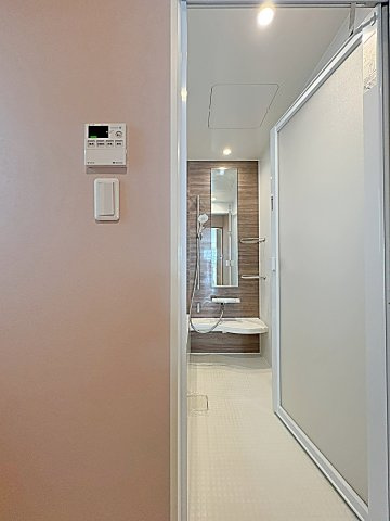 バンクーバー１１２４代万町の設備|浴室乾燥機