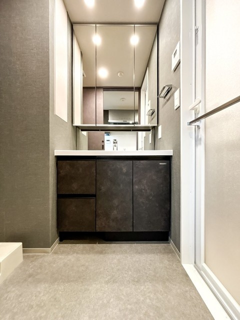 ロイヤルパークス有明の洗面所|※写真は同タイプ住戸です。