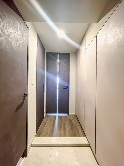 ロイヤルパークス有明の玄関|※写真は同タイプ住戸です。