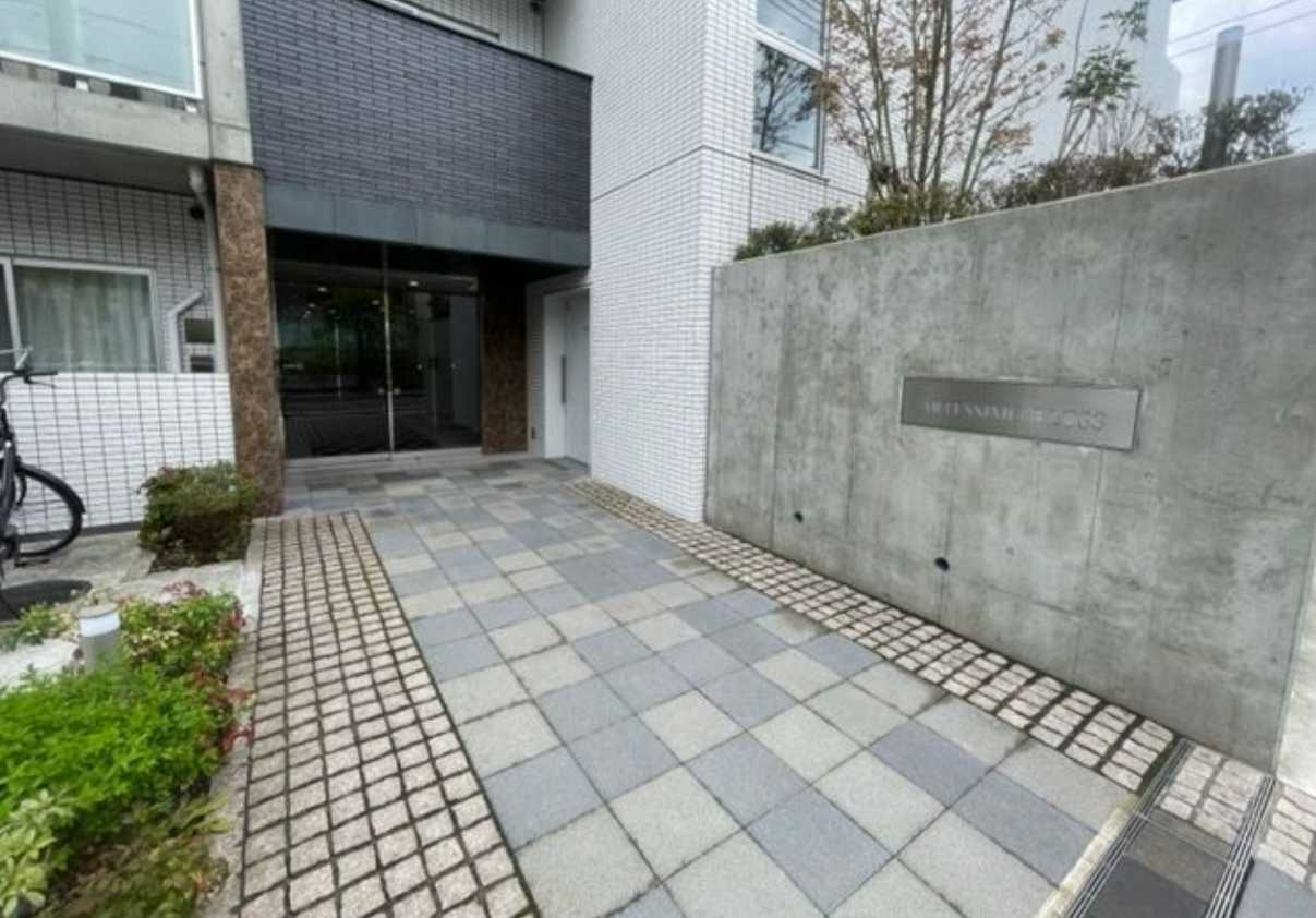 アルテシモブロス　ペット相談　ネット無料　デザイナーズのエントランス