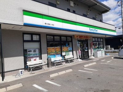 【周辺】 | グローリア２ | ファミリーマート 横大路鍬ノ本まで180m