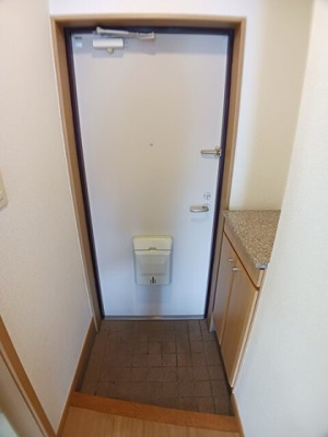 【玄関】 | グランツェントＡ