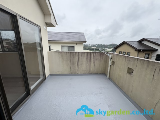 藤沢市白旗４丁目　中古戸建のバルコニー